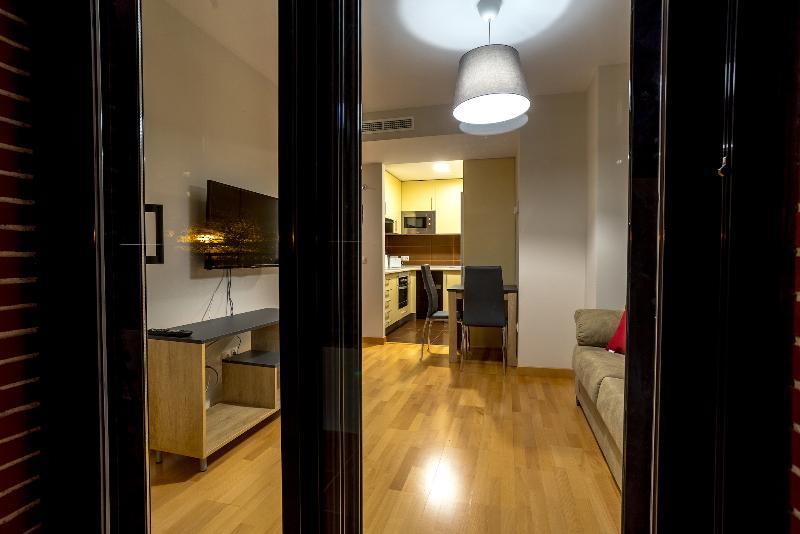 Soemn Apartments Alcala de Henares Exterior photo